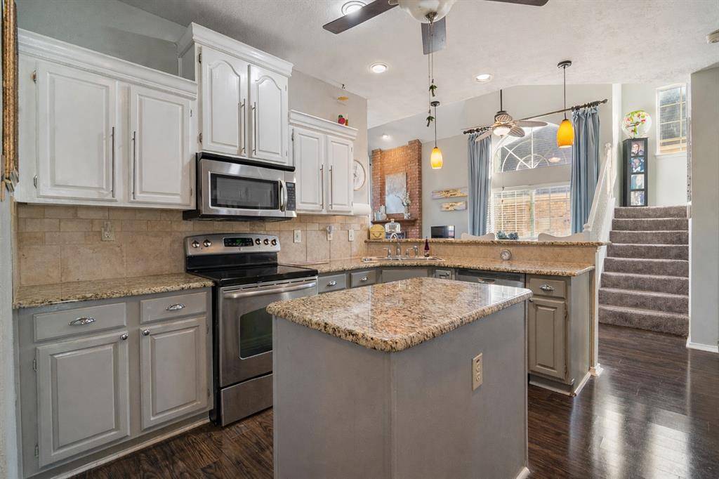 409 Red River Trail, Irving, TX 75063