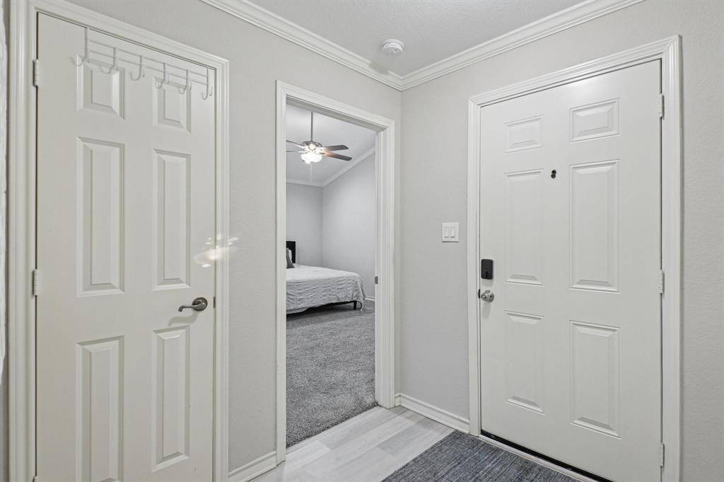 9437 Timberleaf Drive, Dallas, TX 75243