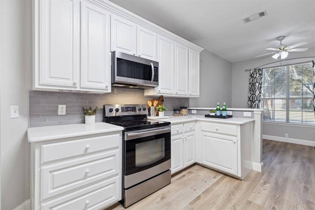 1100 Breezewood Drive, Lewisville, TX 75077