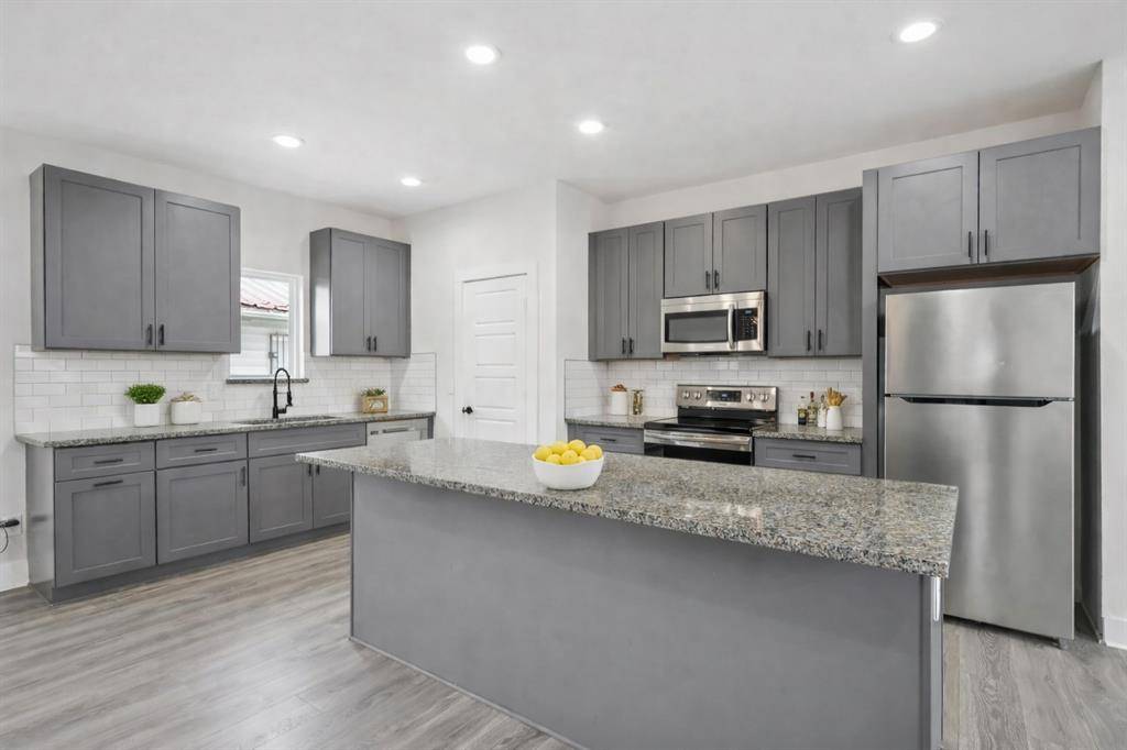 4415 Jamaica Street, Dallas, TX 75210