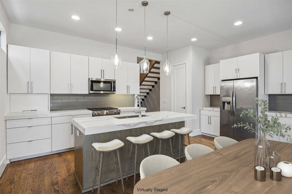 2319 N Prairie Avenue, Dallas, TX 75204