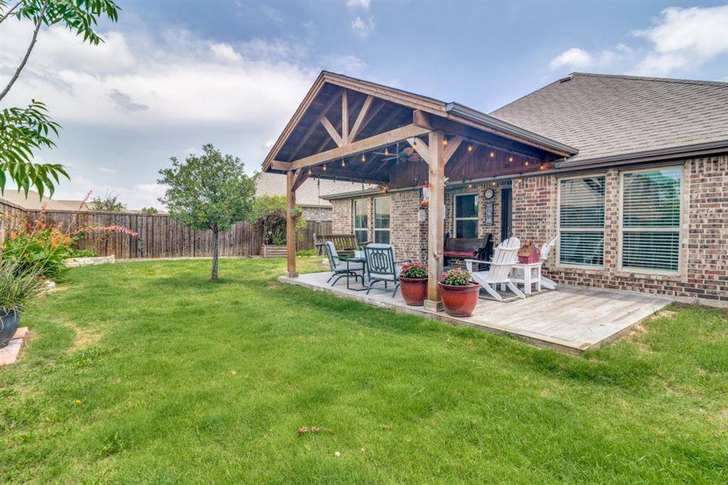 324 Jefferson Lane, Fate, TX 75189