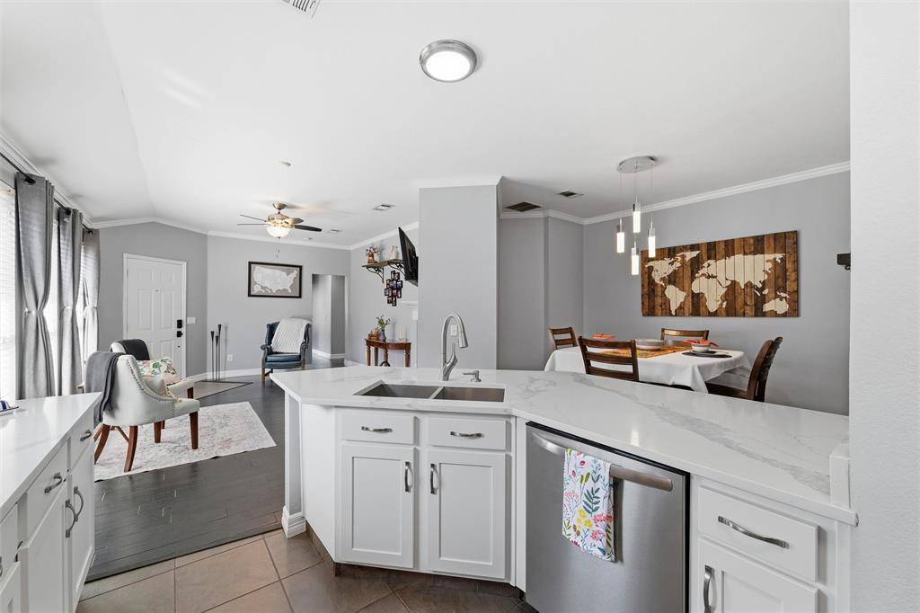 206 Piccadilly Circle, Wylie, TX 75098