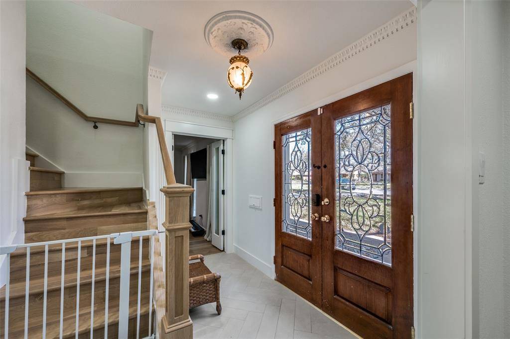 4316 Springbranch Drive, Benbrook, TX 76116