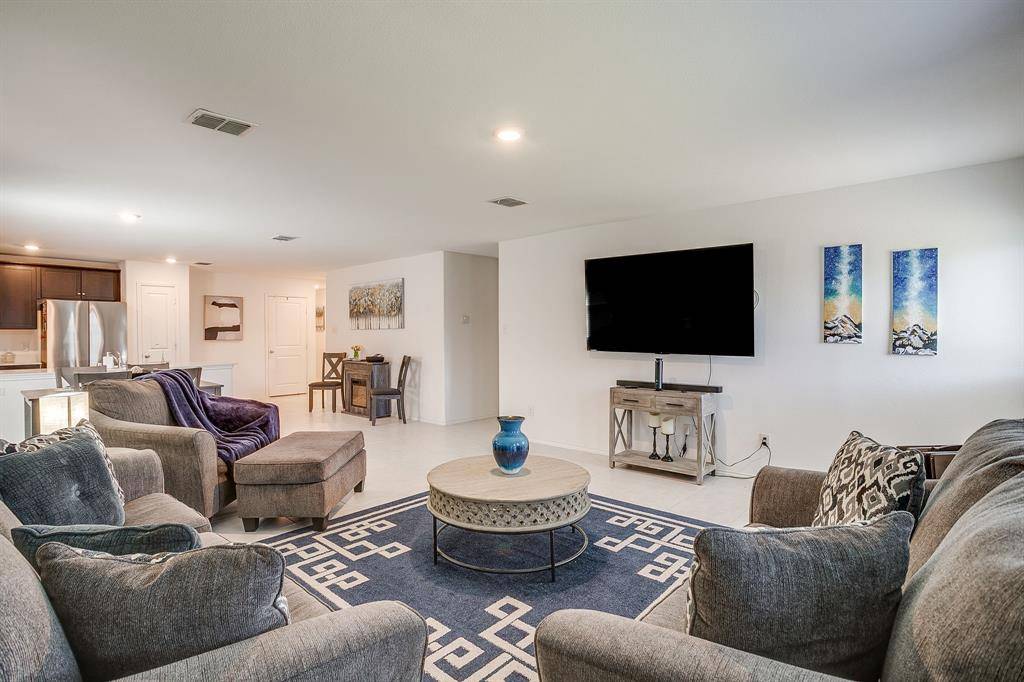 8313 Fawn Creek Drive, Fort Worth, TX 76123