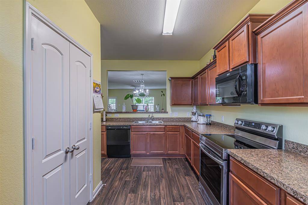 9849 Crocker Drive, Dallas, TX 75217