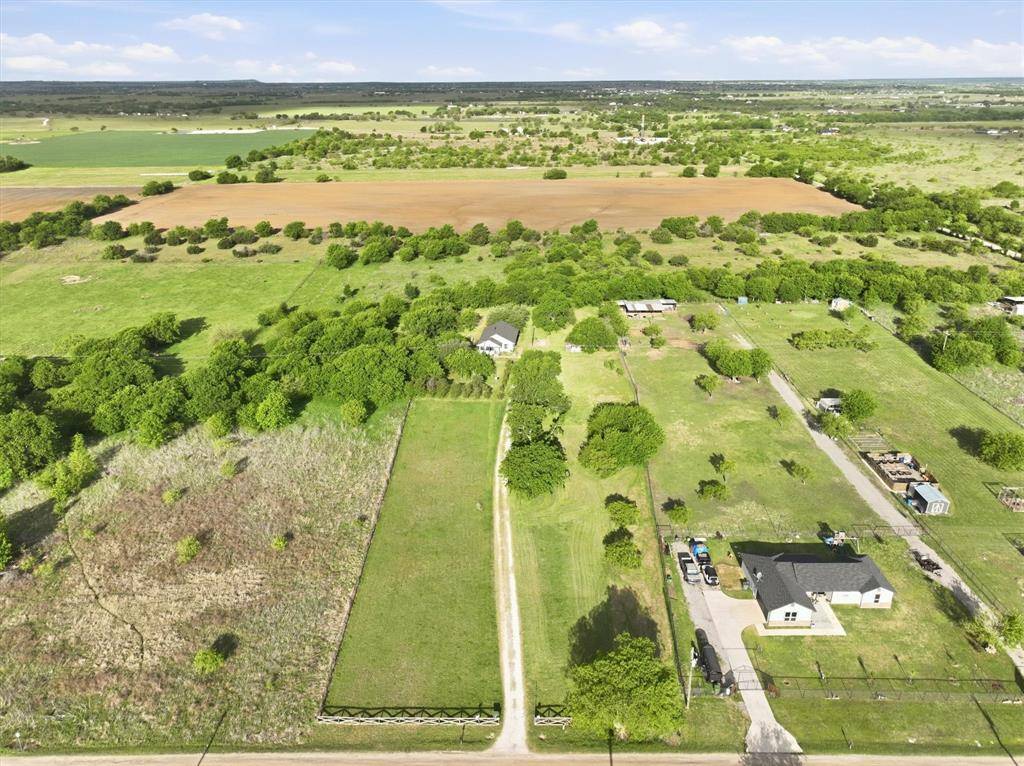 6733 County Road 912, Joshua, TX 76058