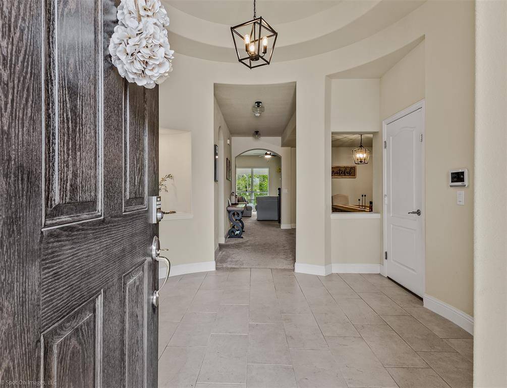 485 W Autumn Hill Bluff, Lavon, TX 75166