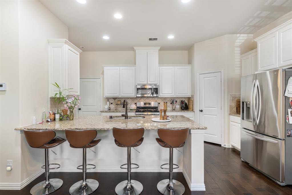 3922 Canton Jade Way, Arlington, TX 76005