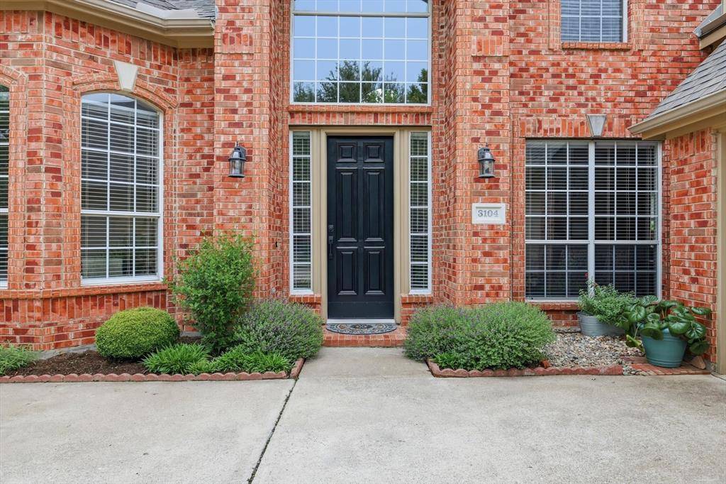 3104 Crownwood Court, Flower Mound, TX 75022