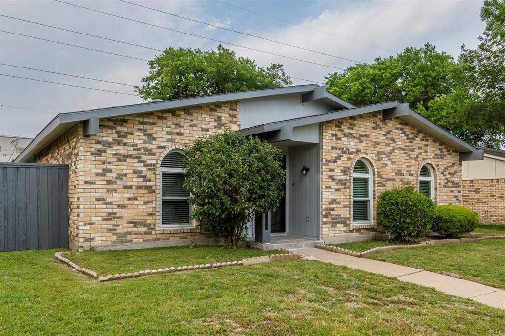 3029 Weather Vane Lane, Dallas, TX 75228