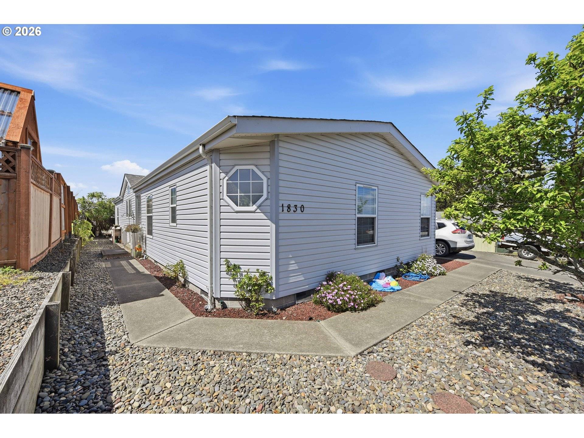 1830 ARTHUR ST, North Bend, OR 97459