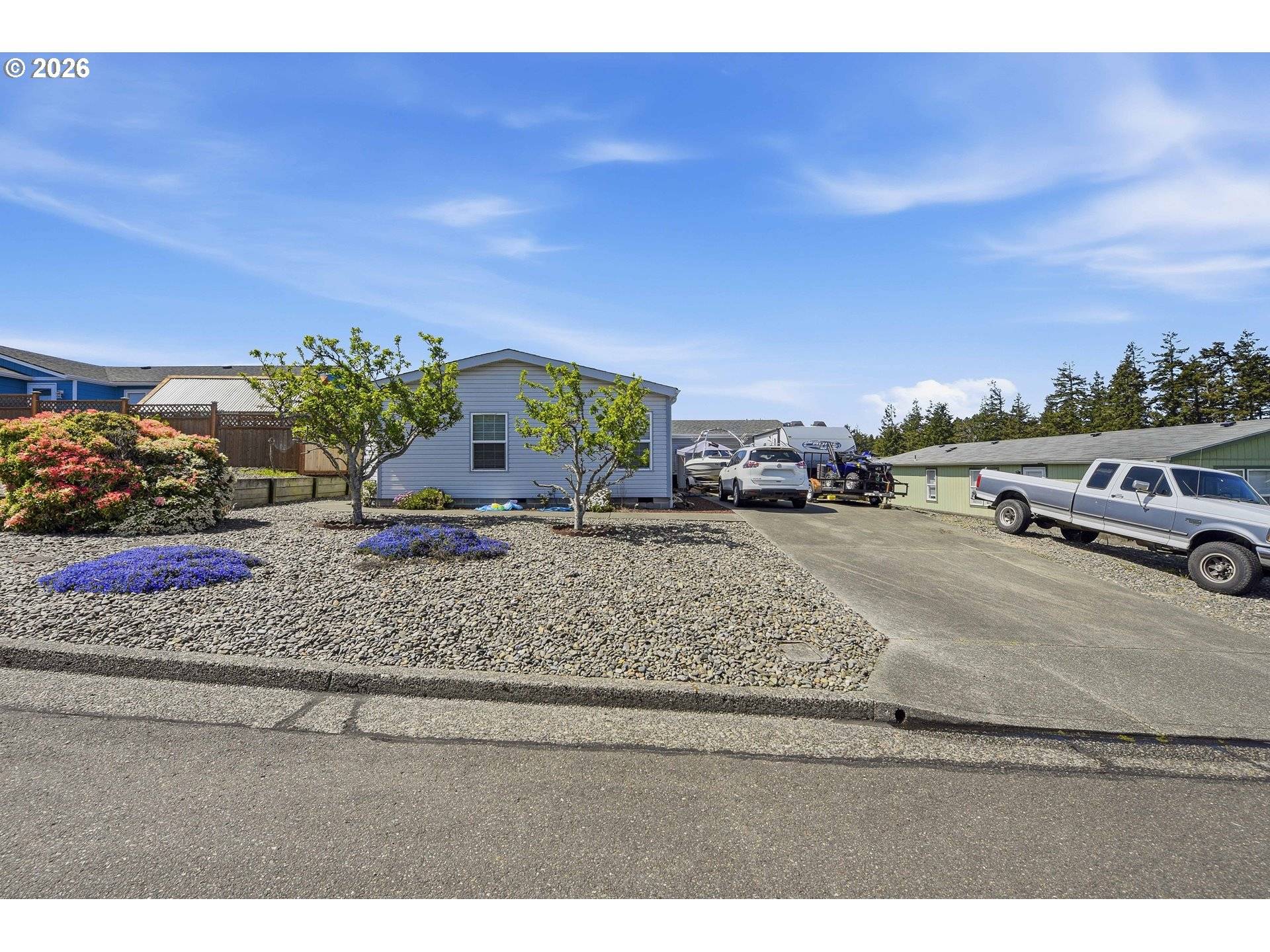 1830 ARTHUR ST, North Bend, OR 97459