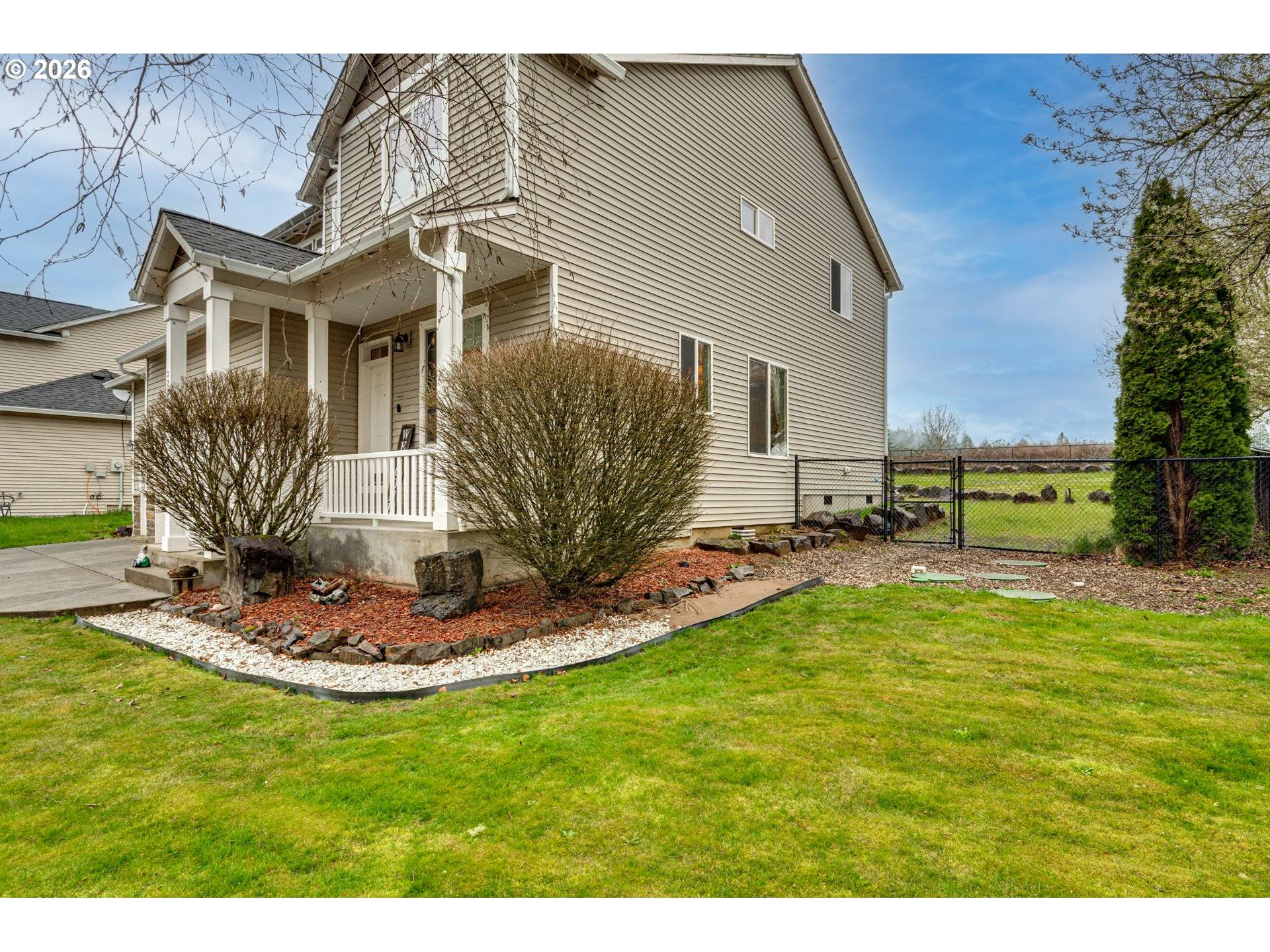 329 S SPRUCE AVE, Yacolt, WA 98675