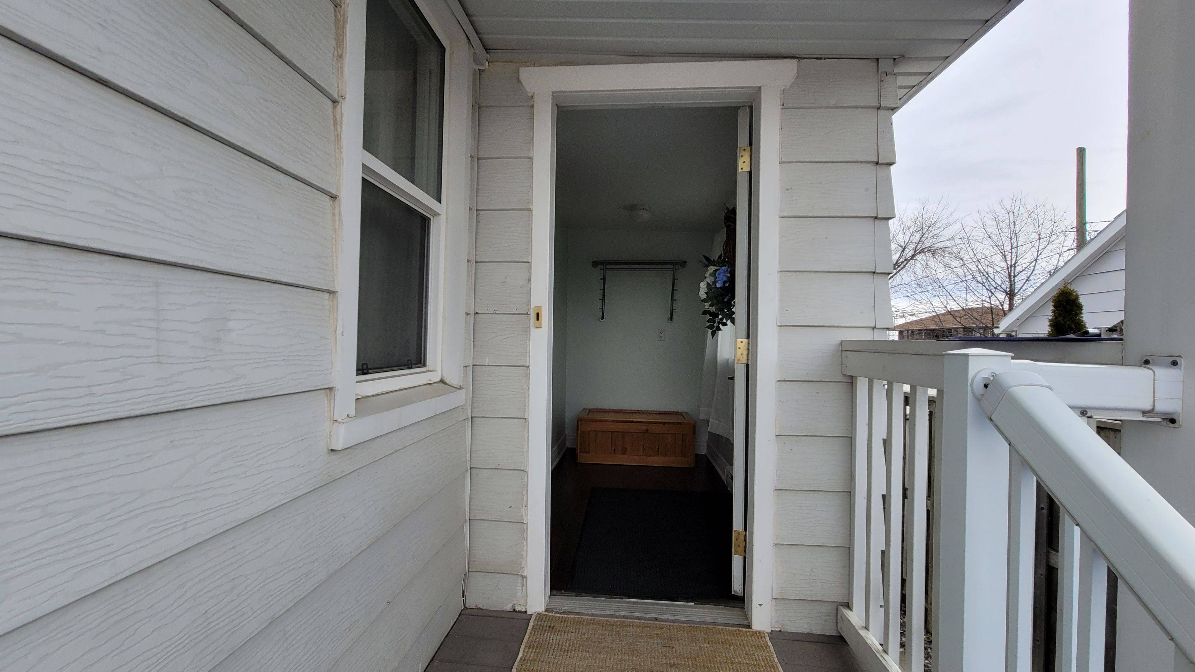 67 Bingham ST, Bradford West Gwillimbury, ON L3Z 1X3