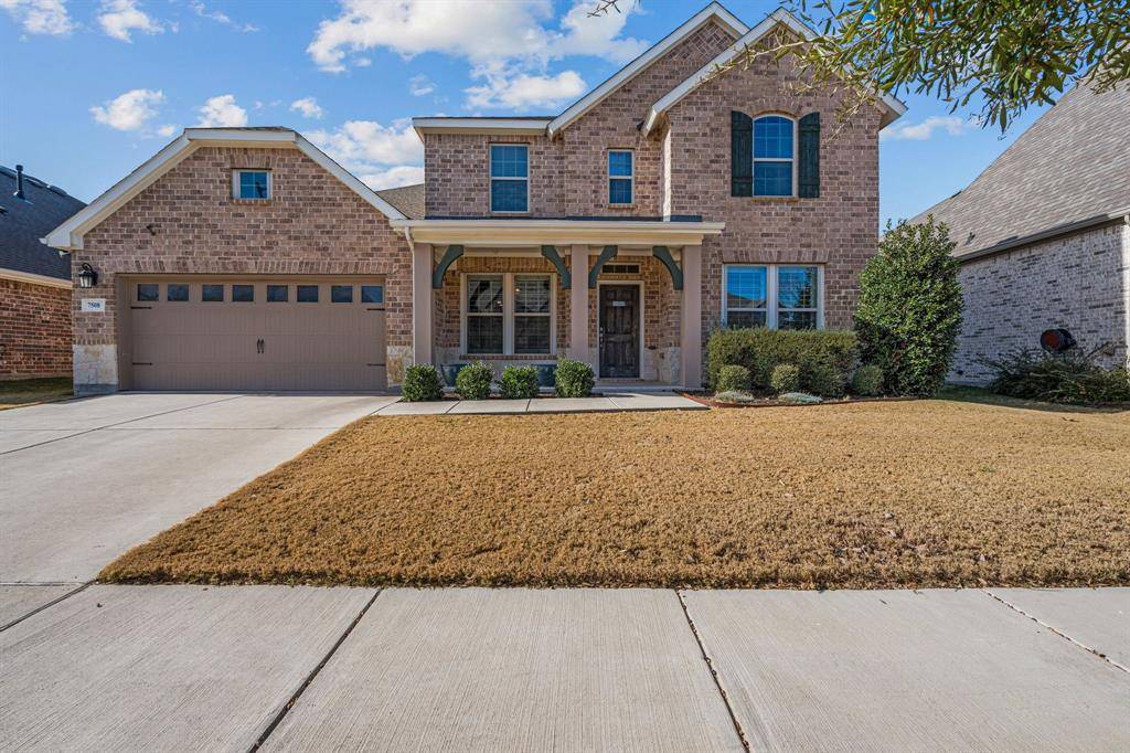 7508 Pondview Lane, Fort Worth, TX 76123