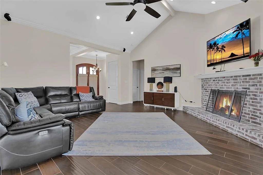 10960 Sheila Court, Beaumont, TX 77705