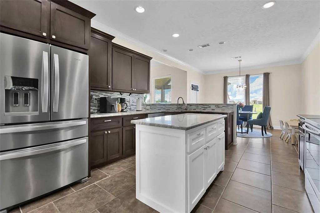 10960 Sheila Court, Beaumont, TX 77705