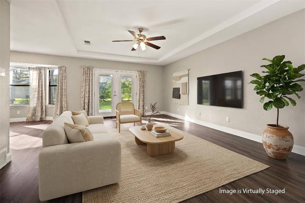 1094 Palm Court, Mansfield, TX 76063