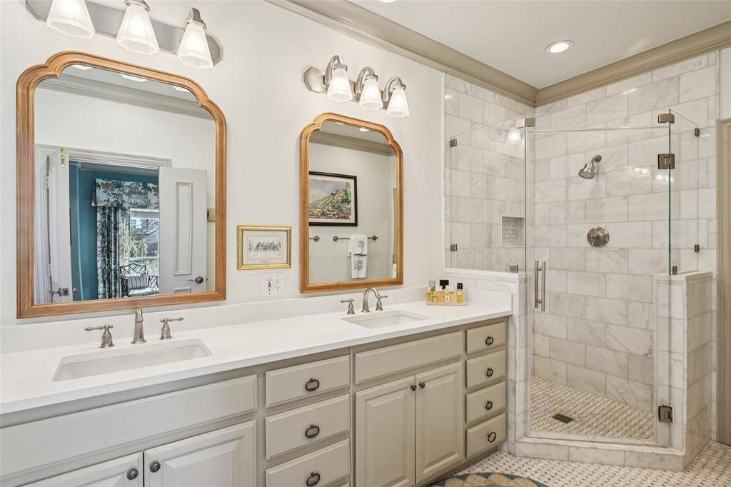 2705 Welborn Street, Dallas, TX 75219