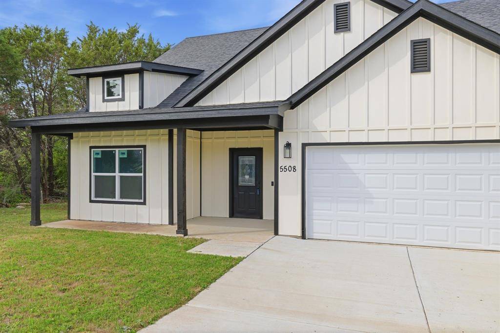 5508 Firewood Trail, Granbury, TX 76048