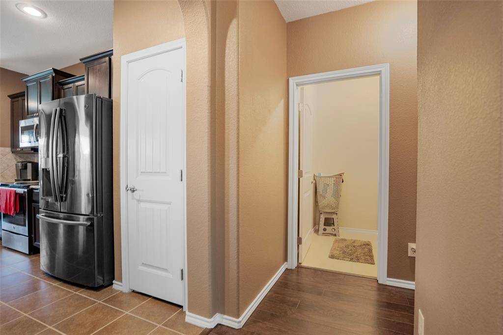 11032 Erinmoor Trail, Fort Worth, TX 76052