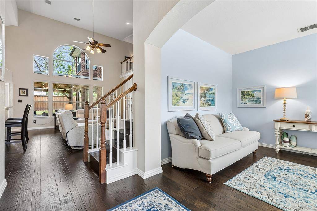 2206 Autumn Trail, Garland, TX 75040