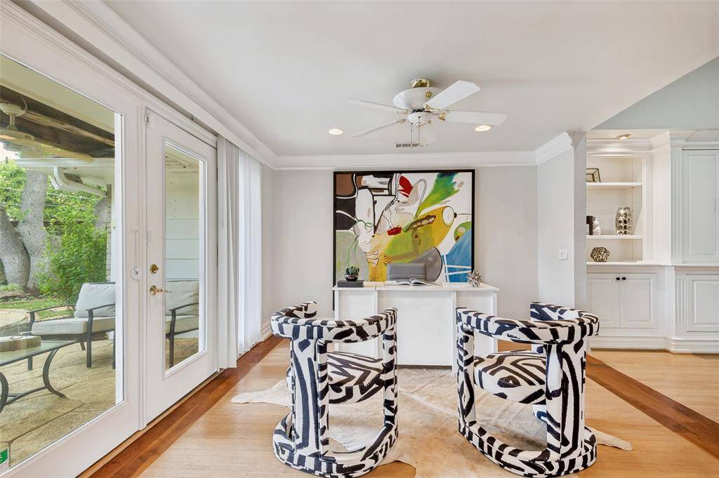 5322 W Mockingbird Lane, Dallas, TX 75209