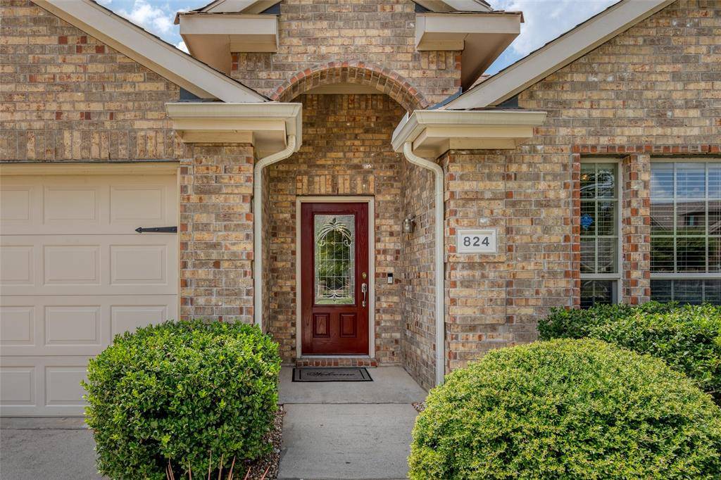 824 Golden Bear Lane, Mckinney, TX 75072