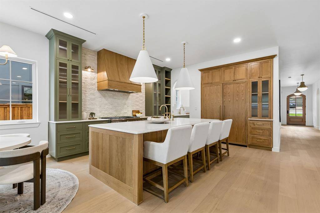 7107 Coronado Avenue, Dallas, TX 75214