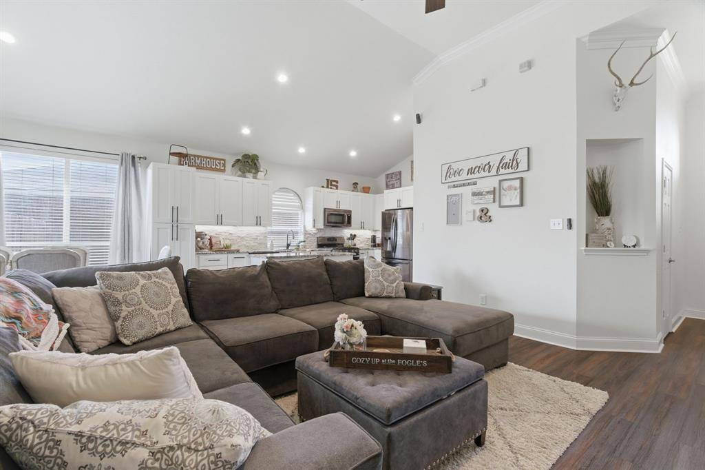 10056 Bull Run, Fort Worth, TX 76177