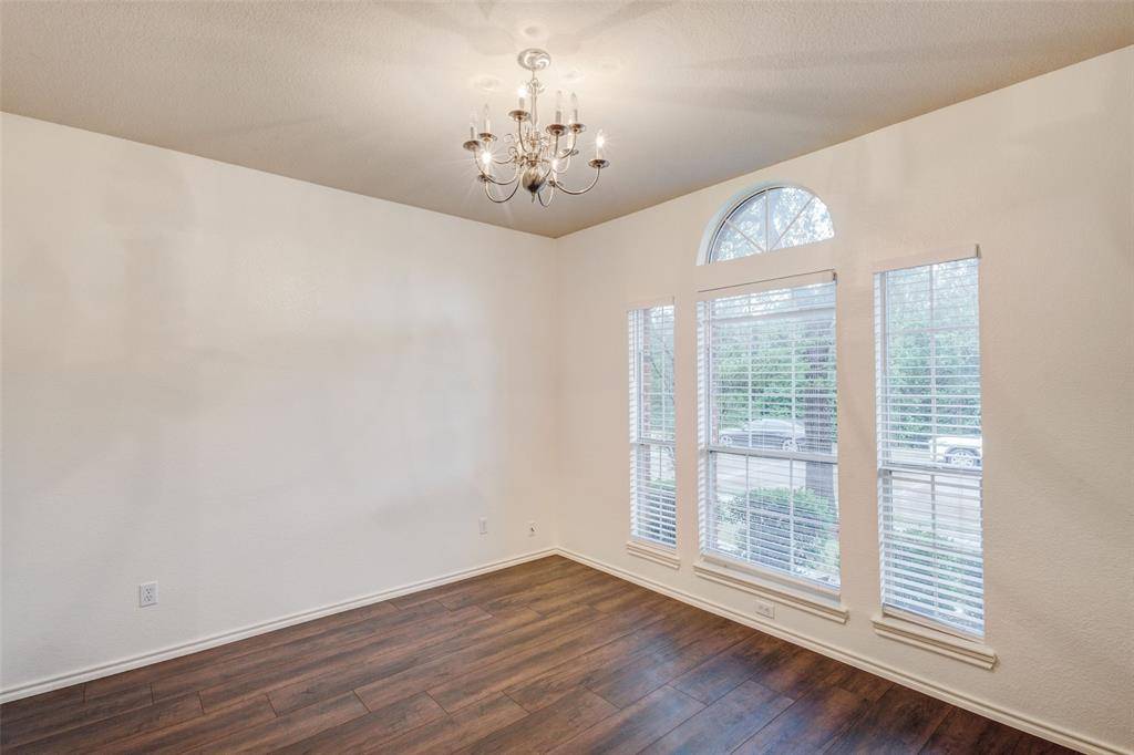 7048 Summit Parc Drive, Dallas, TX 75249