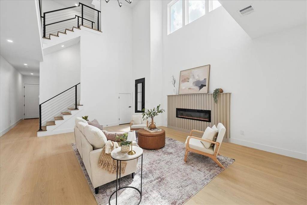 1825 & 1827 Pollard Street, Dallas, TX 75208