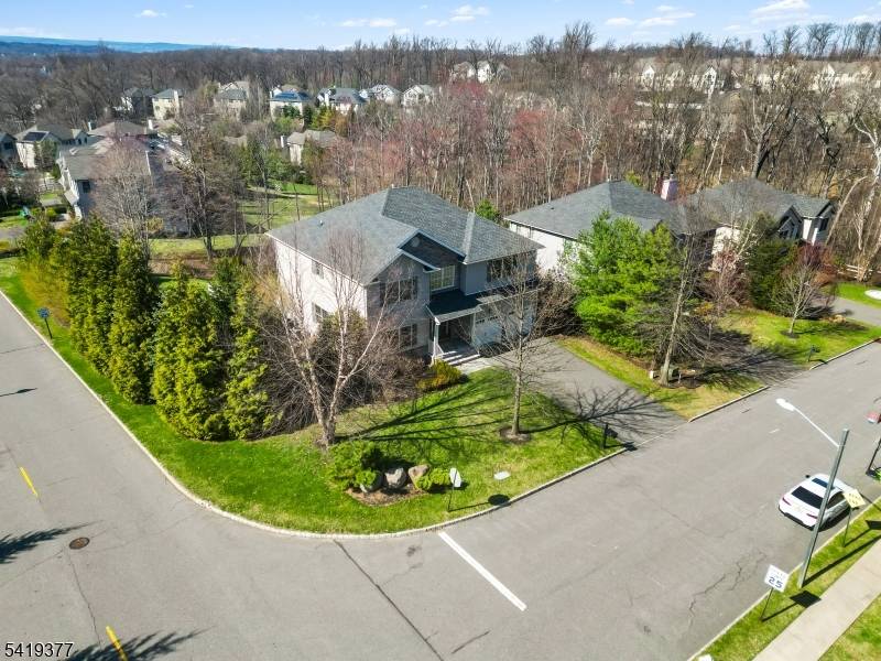 2 Himsl Ct, West Orange Twp., NJ 07052