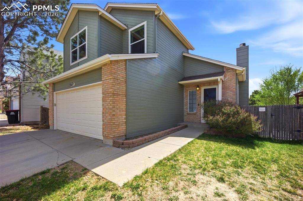 5672 Corinth DR, Colorado Springs, CO 80923