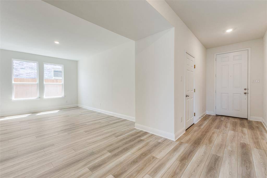 4050 Bedford Drive, Crandall, TX 75114