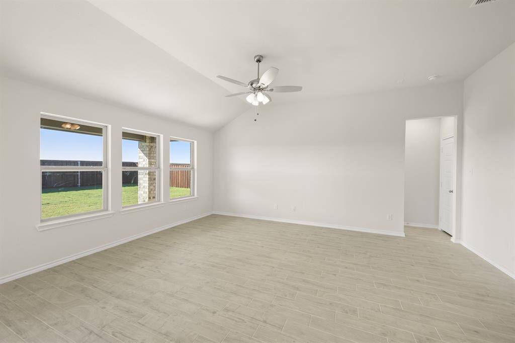 725 Scarlet Sage, Waxahachie, TX 75165