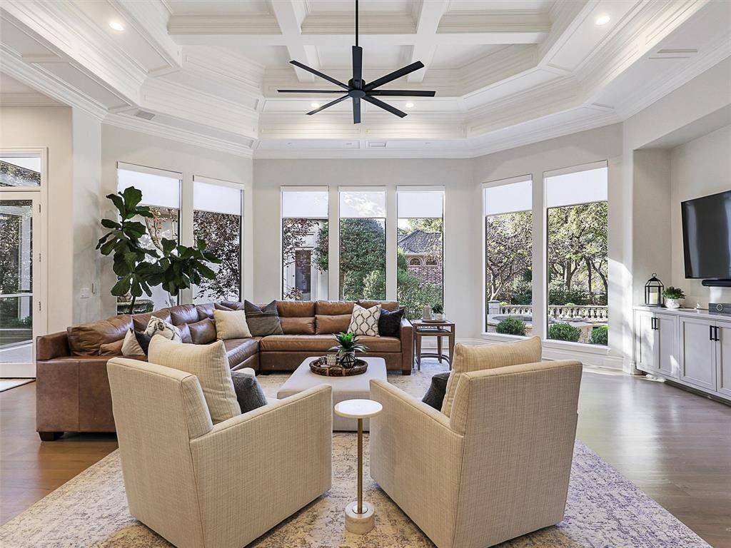 6332 Caroline Drive, Frisco, TX 75034