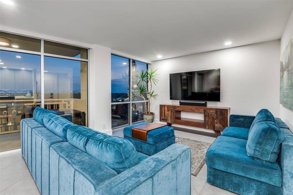 6211 W Northwest Highway #601, Dallas, TX 75225