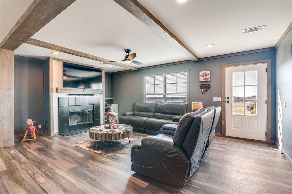 17626 Sanjeev, Nevada, TX 75173