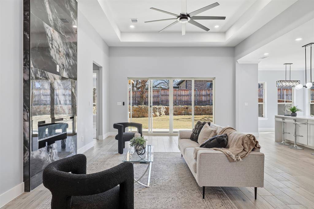 707 Ross Trail, Arlington, TX 76012