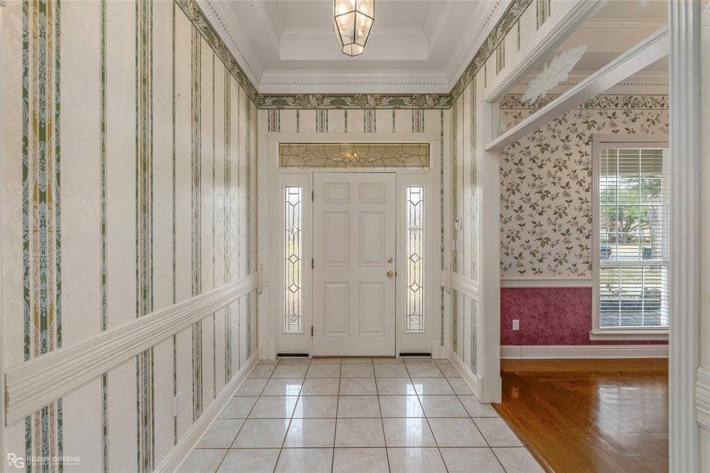 304 Tealwood Drive, Bossier City, LA 71111