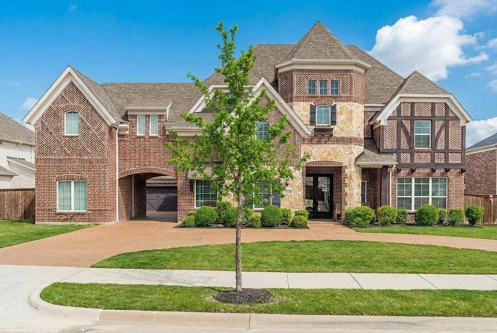 1504 S Mitchell Road, Mansfield, TX 76063