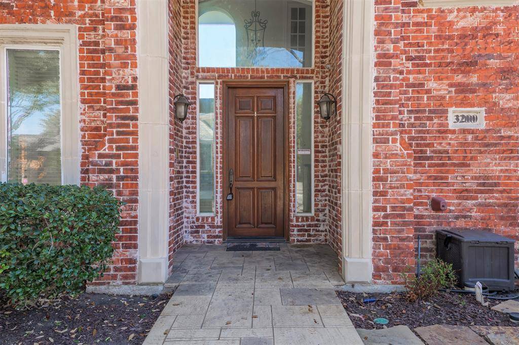 3200 Clymer Drive, Plano, TX 75025