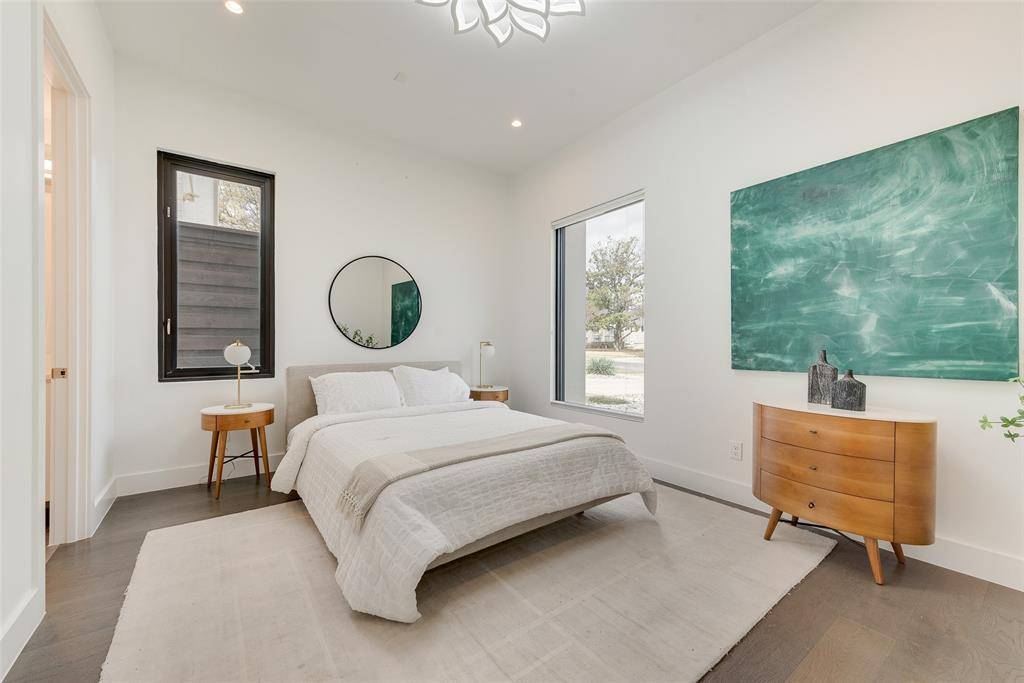 6420 Kenwood Avenue, Dallas, TX 75214