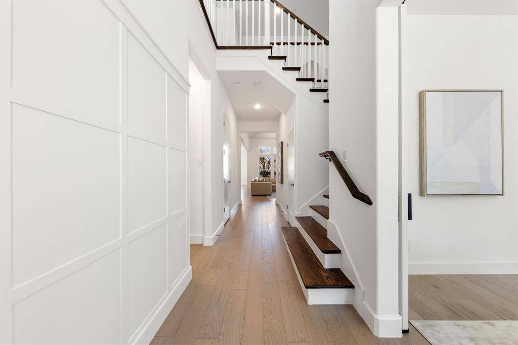 2553 Hampstead Lane, Carrollton, TX 75010