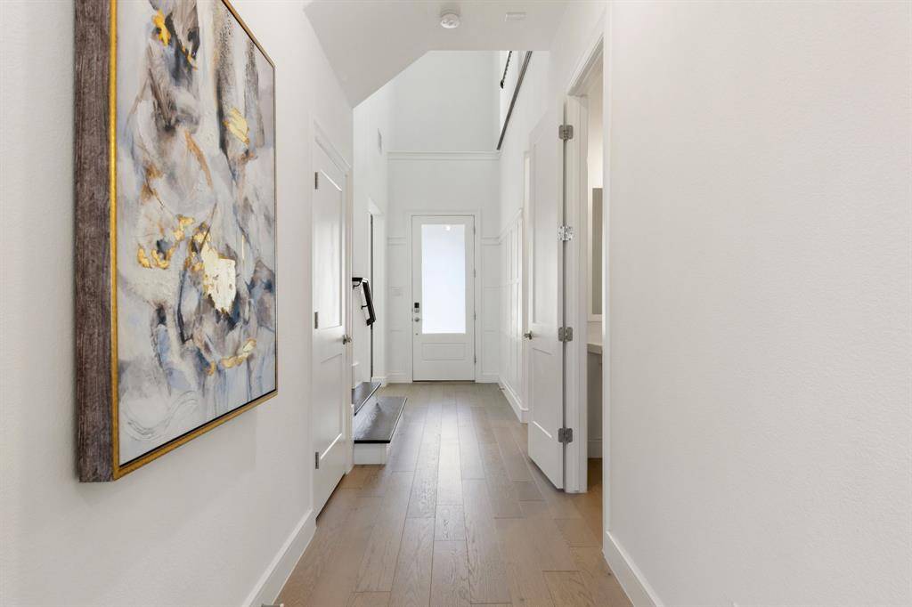 2553 Hampstead Lane, Carrollton, TX 75010