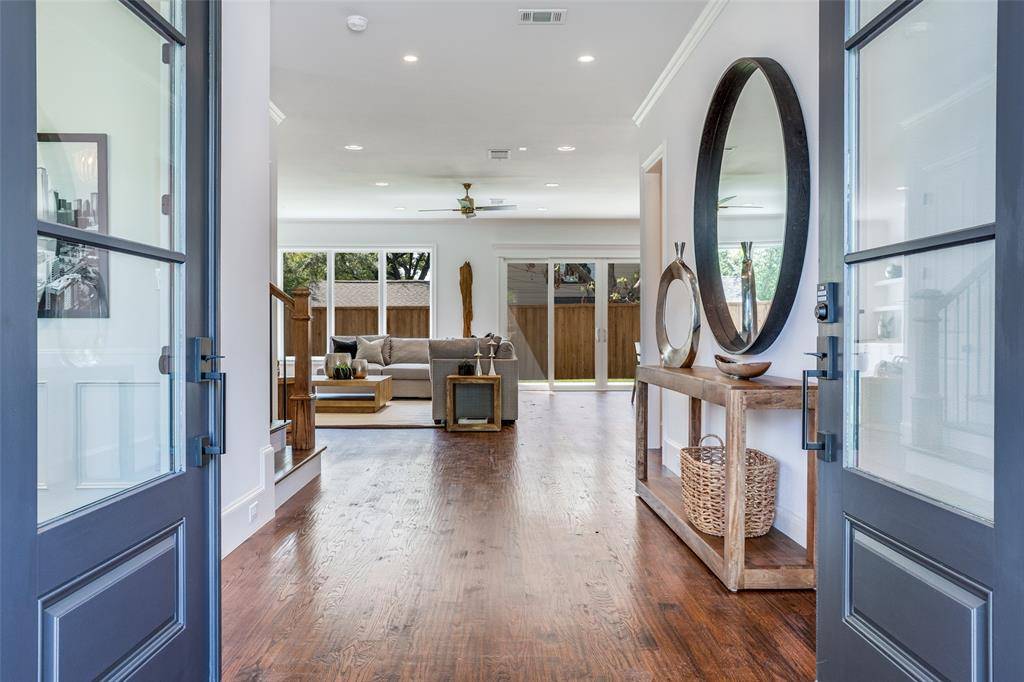 5820 Anita Street, Dallas, TX 75206