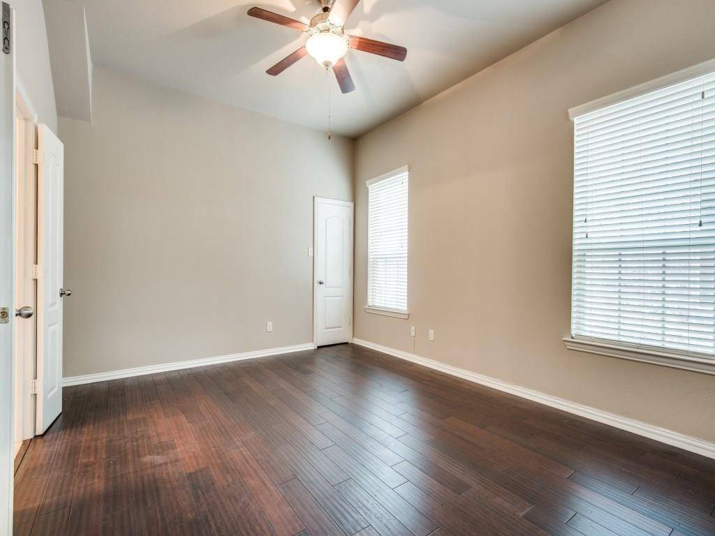 1940 Loma Linda Drive, Irving, TX 75063