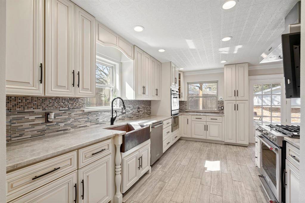 521 Cap Rock Drive, Richardson, TX 75080